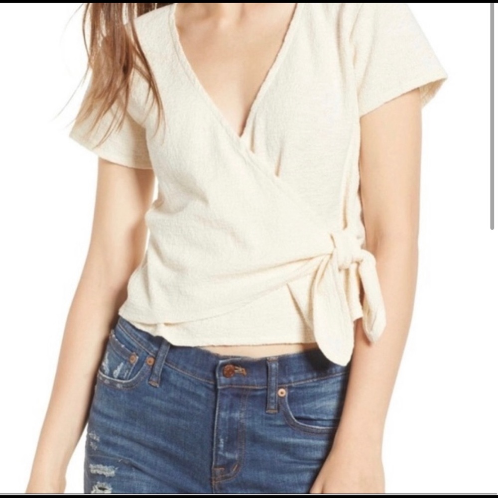 Madewell cotton wrap t-shirt. Great condition